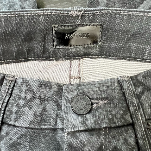 Mother The Looker Jeans A Kingdom Of Dreams Snake Print Low Rise Womens Size 24 - Picture 10 of 11